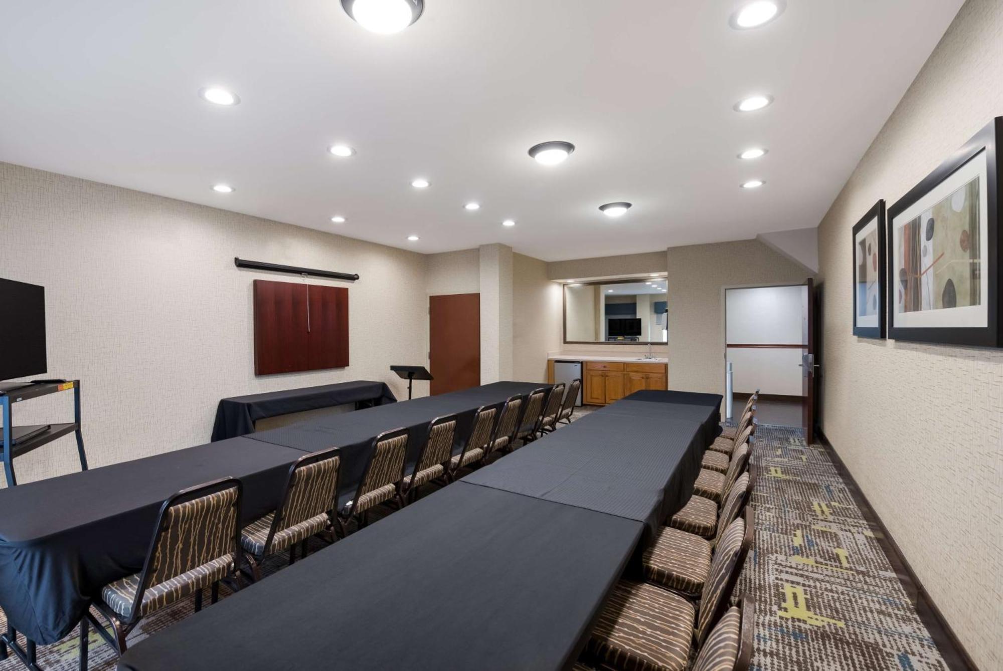 Hampton Inn Marshall Ngoại thất bức ảnh