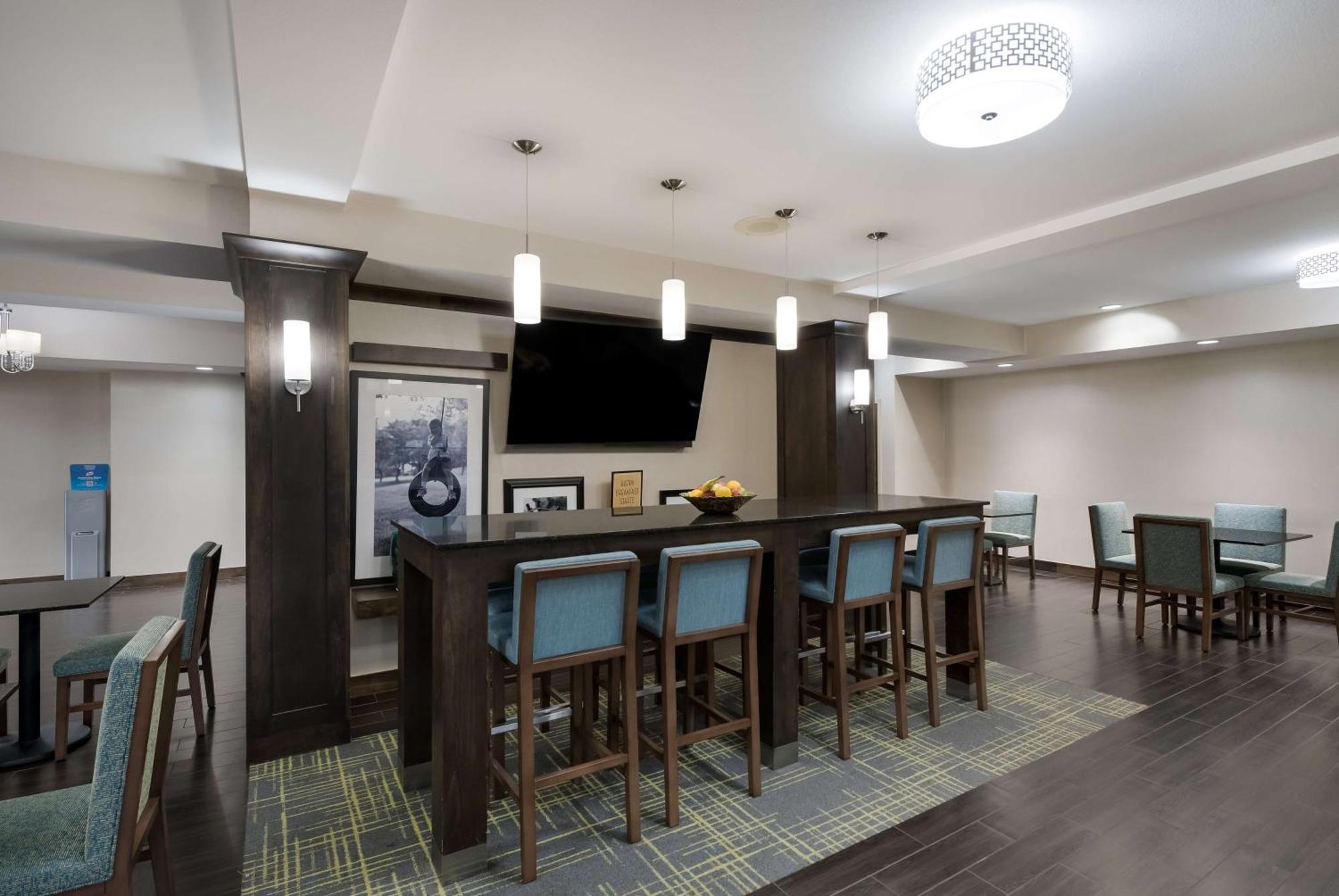 Hampton Inn Marshall Ngoại thất bức ảnh
