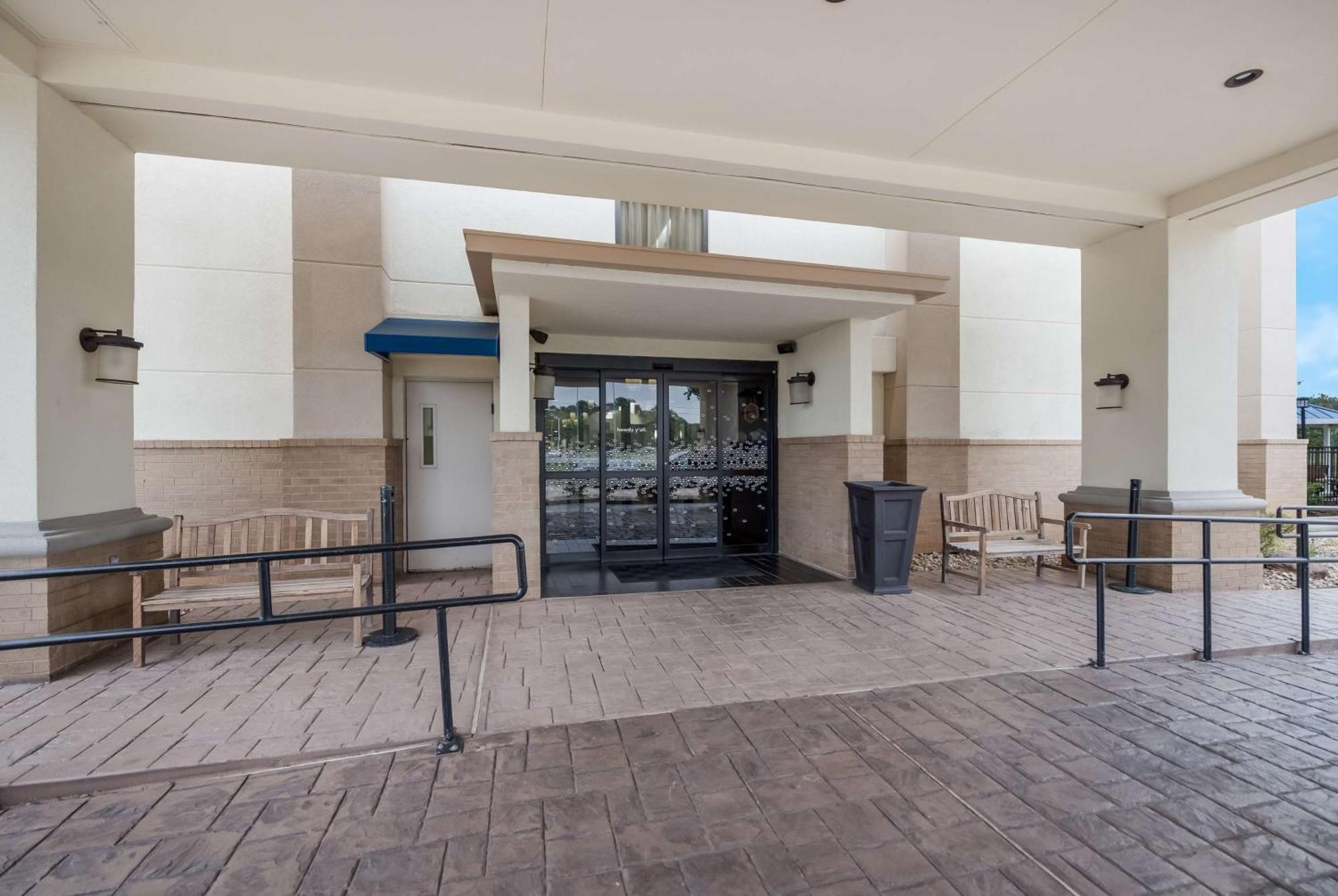 Hampton Inn Marshall Ngoại thất bức ảnh